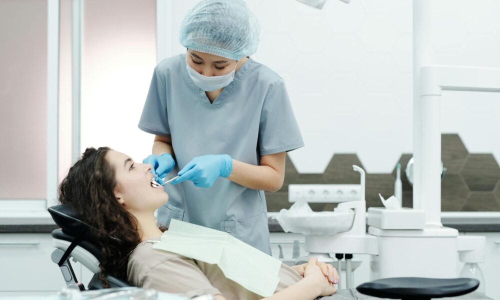 how-to-find-the-best-dentist-in-laguna-hills,-ca